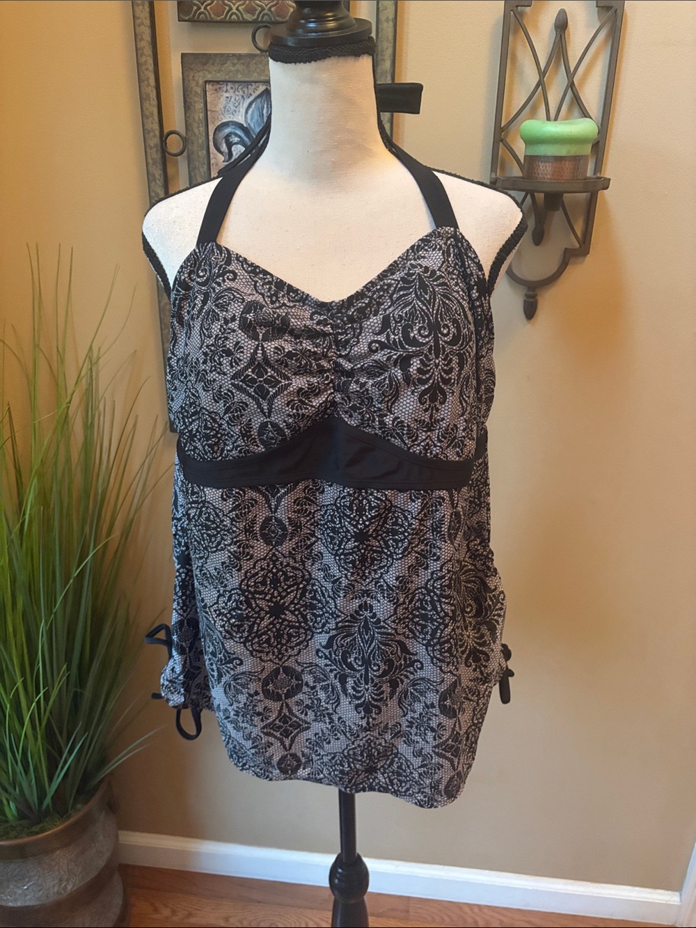 Pure Energy Black and White Halter Tankini Top